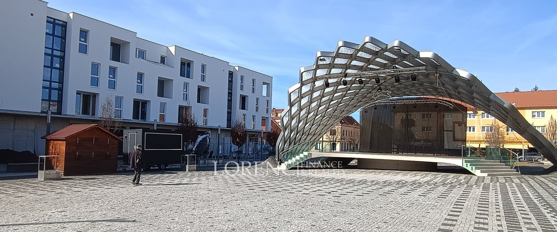 Prestižní obchodní prostor s výlohou do náměstí | novostavba | 115 m² | centrum Veselí nad Moravou