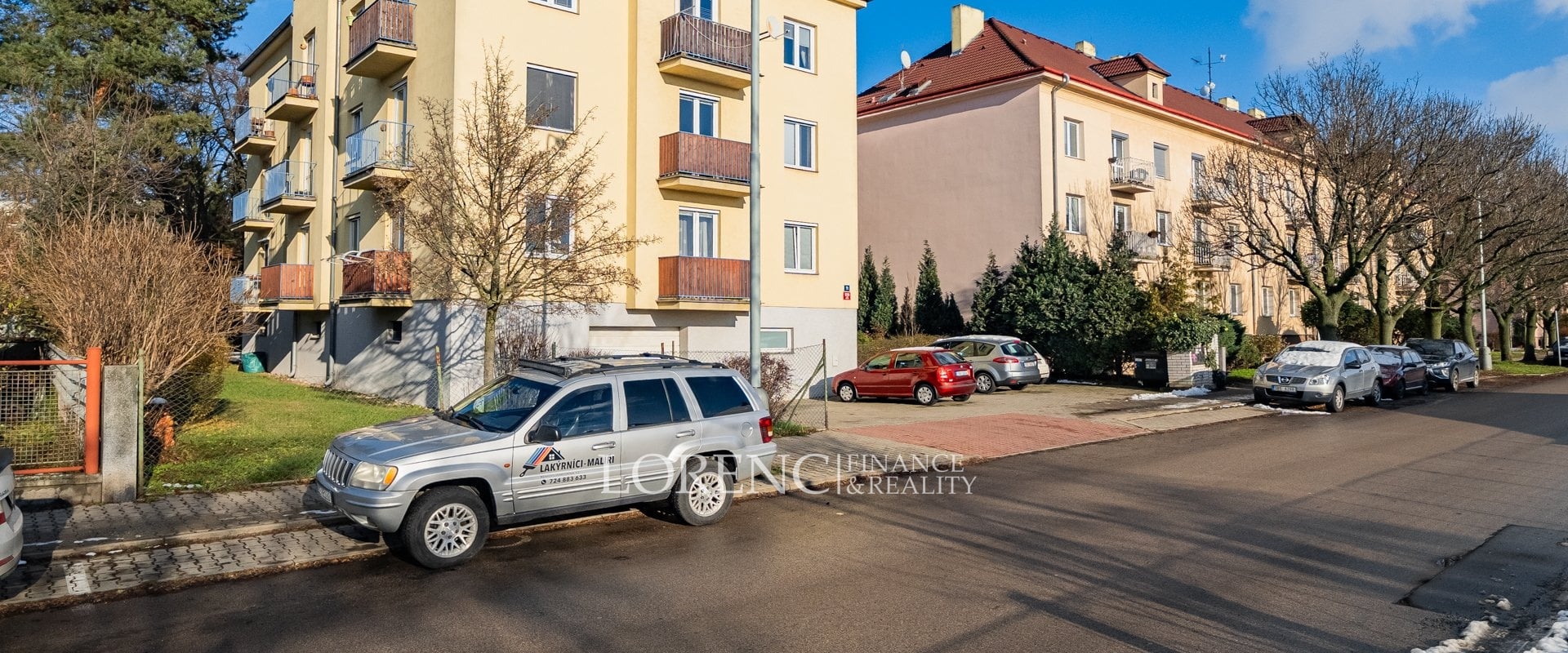 Ideální bydlení pro rodinu – klid, zeleň a školka hned vedle domu