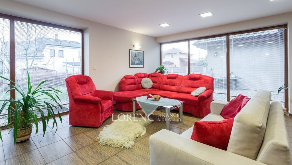 Prodej, Rodinné domy, 182m² - Hrdlív